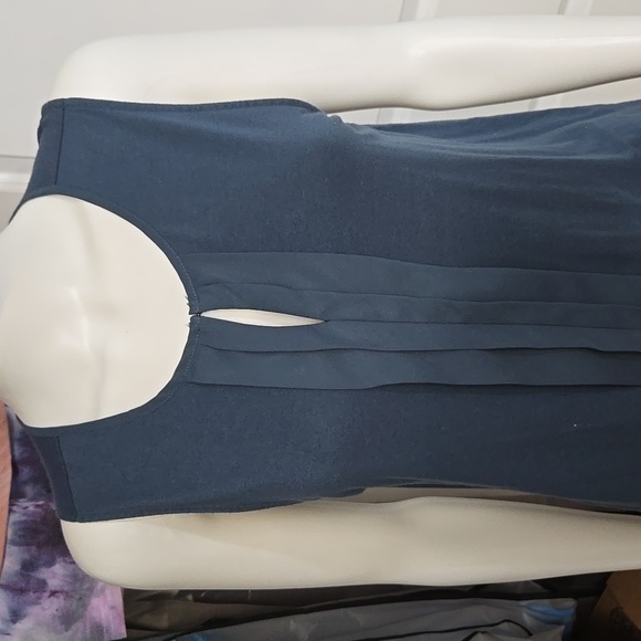 $5☃️Banana Republic Blue Sleeve Blouse Medium - Picture 2 of 6